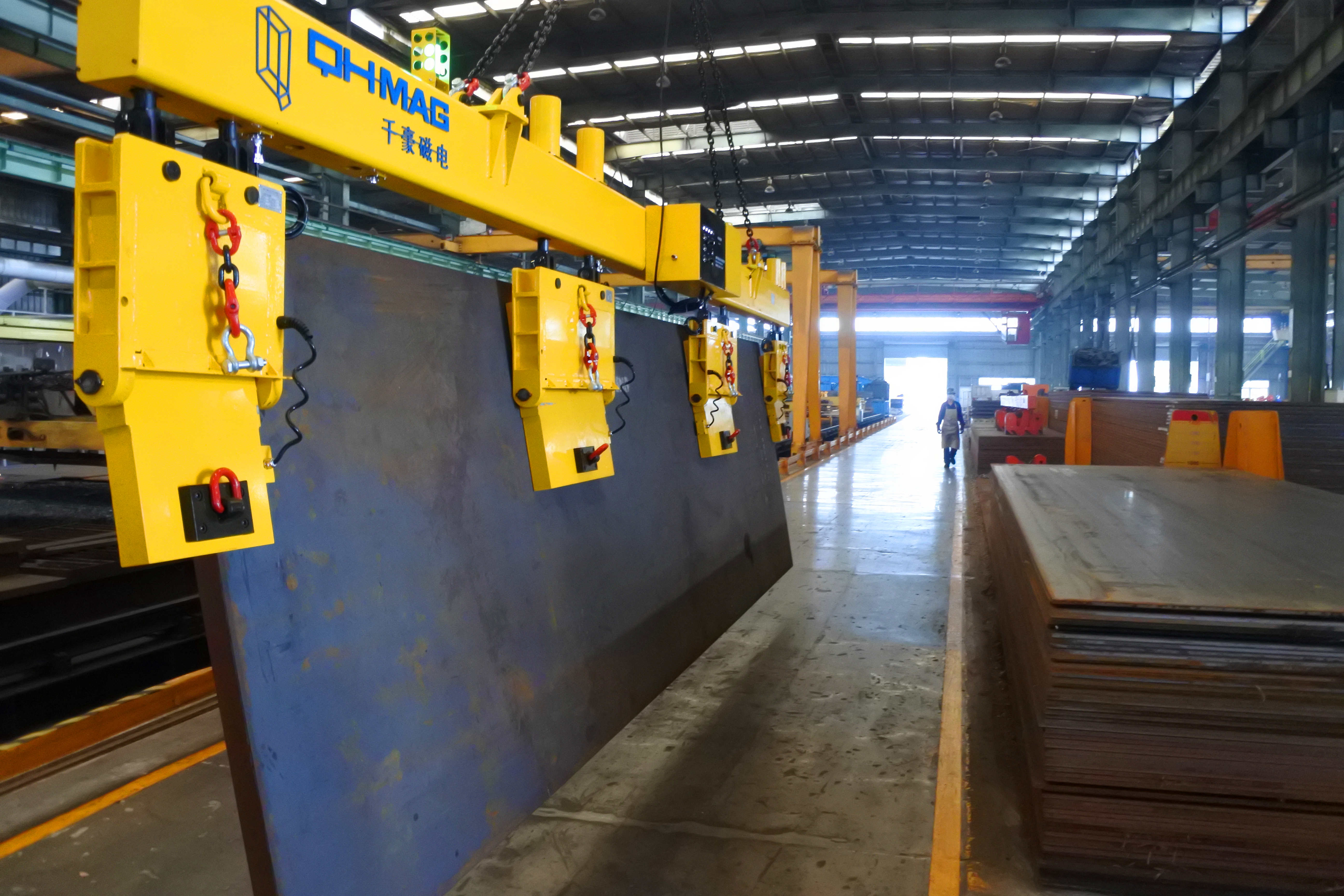 側(cè)吊鋼板，鋼板起吊，磁力吊具